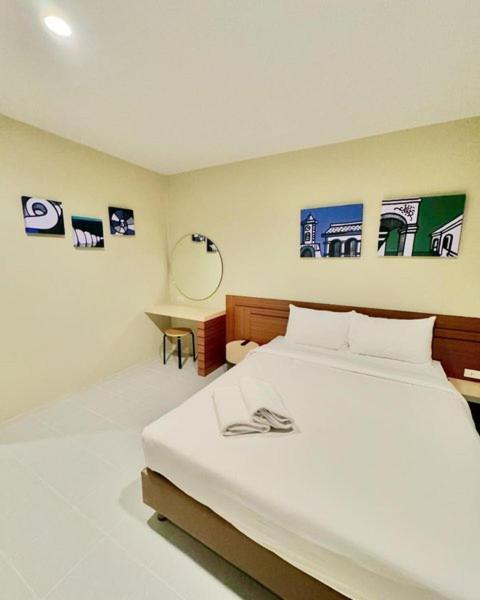 Siri Hotel Phuket Ngoại thất bức ảnh