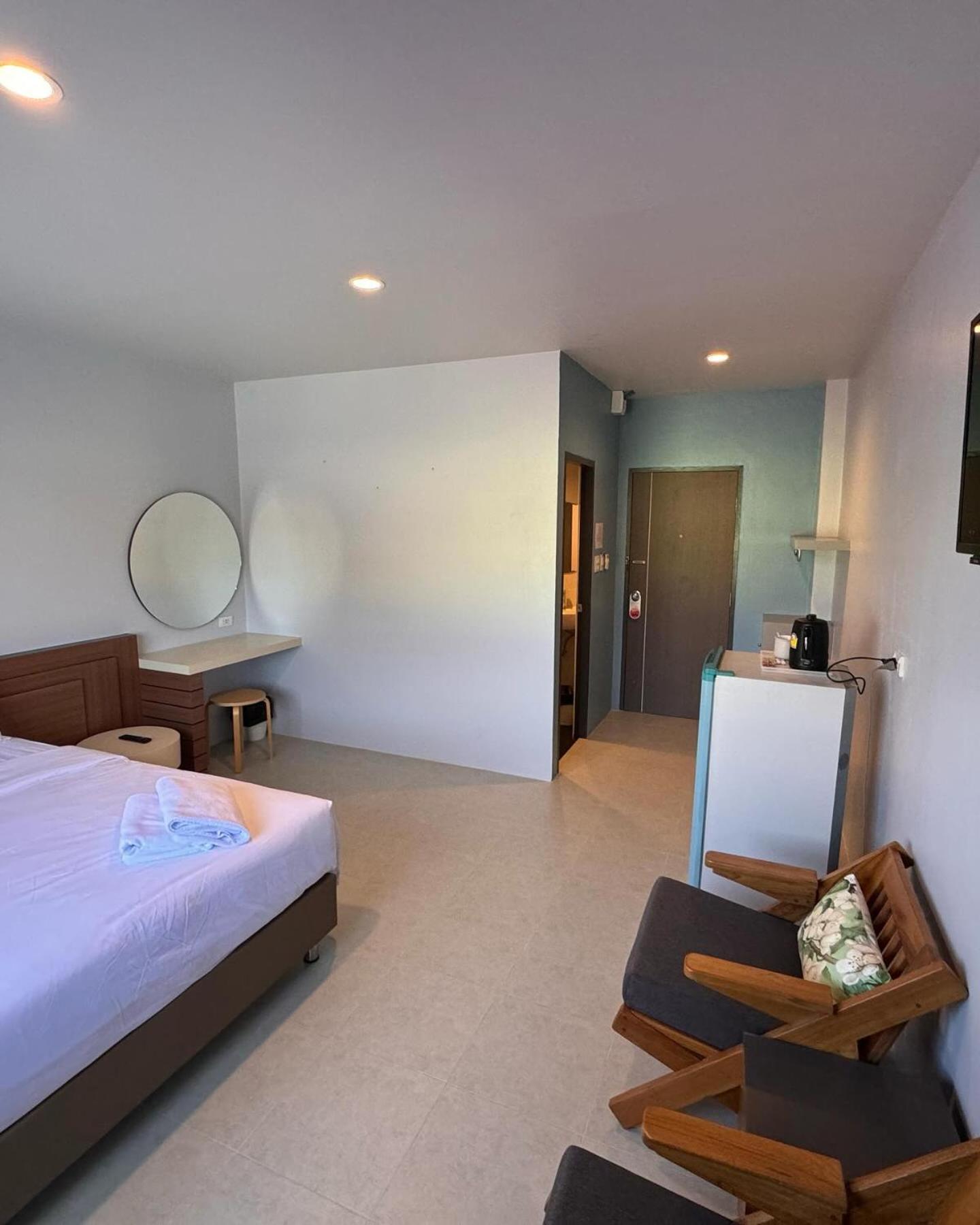 Siri Hotel Phuket Ngoại thất bức ảnh